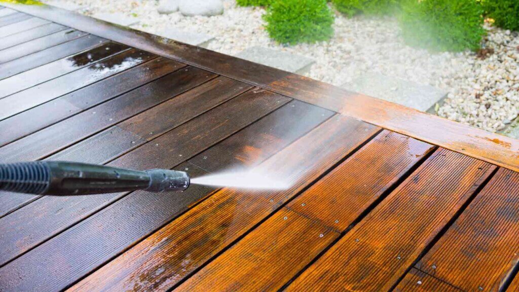 deck maintenance